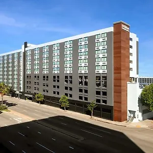 https://la-quinta-inn-suites-lax.topanaheimhotels.com